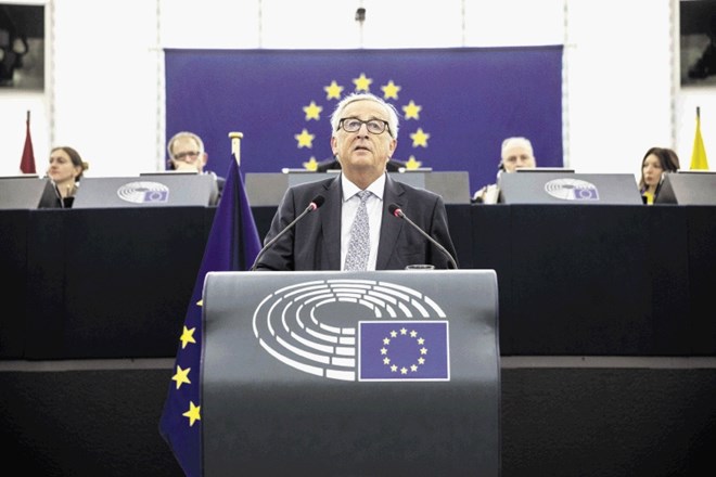 Jean-Claude Juncker je opozoril, da je EU lahko močna, če govori z enim glasom. To sposobnost skupnega stališča je po...