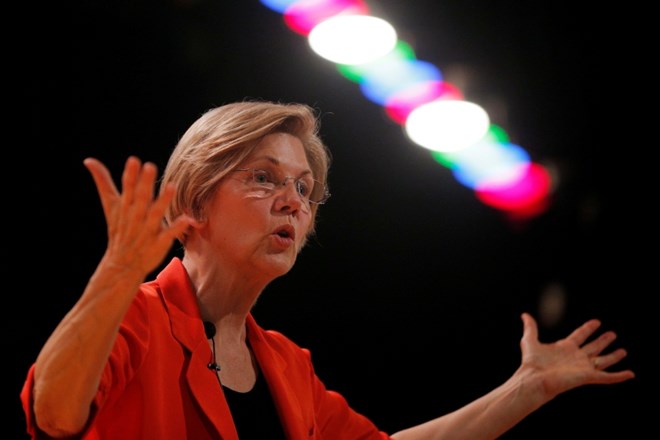 Elizabeth Warren je dokazala, da v sebi nosi indijansko kri.