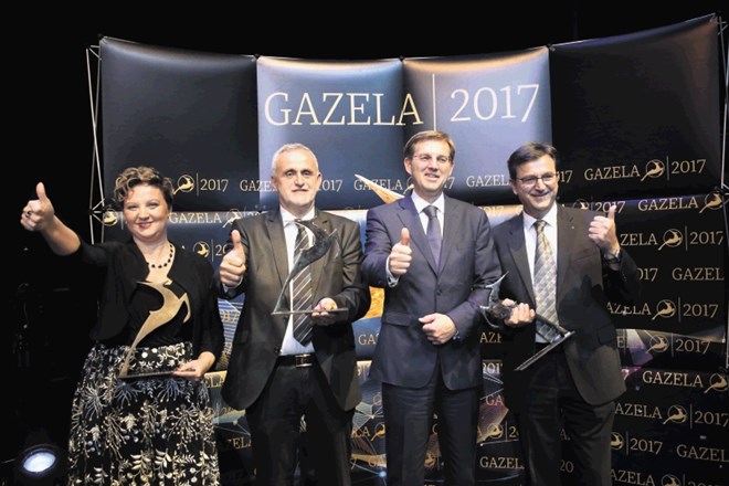 Sabina Sobočan, direktorica podjetja Varis Lendava, bronaste gazele 2017, Anton Kisovar, direktor podjetja Tehnos, zlate...