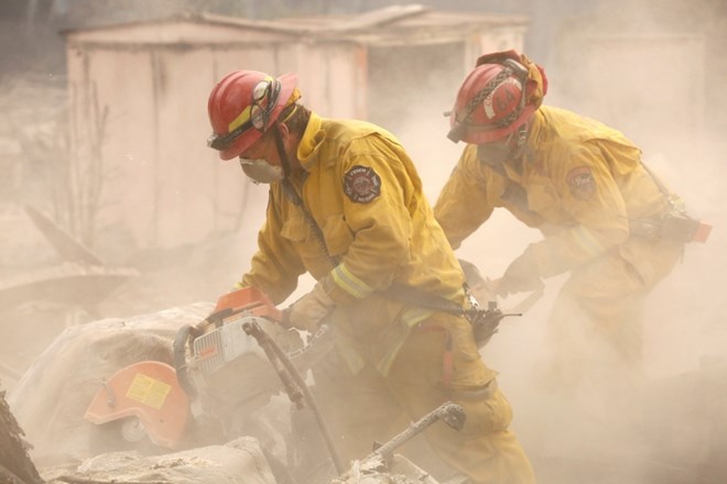 #foto Število žrtev požara v Kaliforniji se je povzpelo na 48, pogrešajo 200 oseb