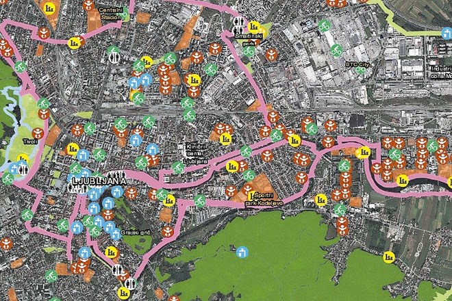Brezplačni digitalni zemljevid Sprosti se na prostem ponuja informacije o brezplačnih rekreativnih površinah na prostem, a...