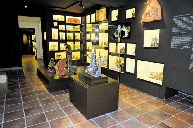 Eksponate v Muzeju jaslic na Brezjah, ki deluje dve leti in je odprt vse leto, menjavajo, tako da se obiskovalci lahko vrnejo...