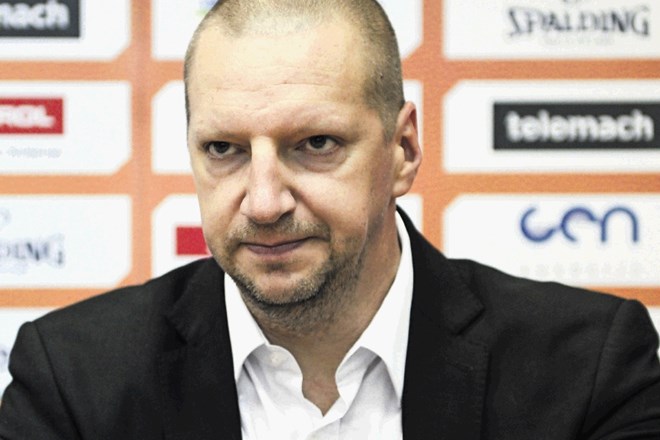 Predsednik KZS Matej Erjavec je razkril, da je Mednarodna košarkarska zveza Fiba obljubila Sloveniji eno od dveh evropskih...