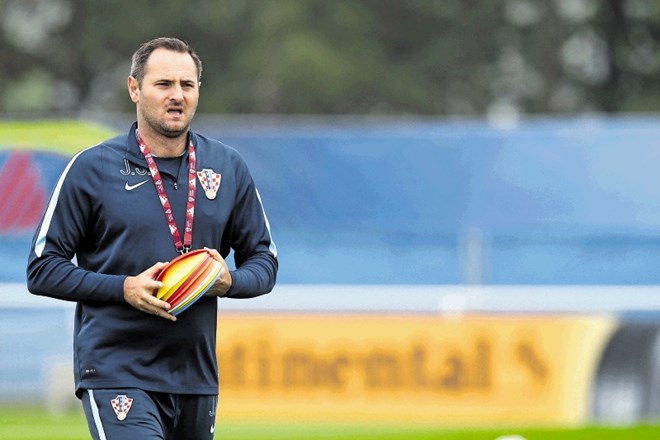 Josip Šimunić kljub incidentu z ustaškim pozdravom deluje v Nogometni zvezi Hrvaške kot trener.
