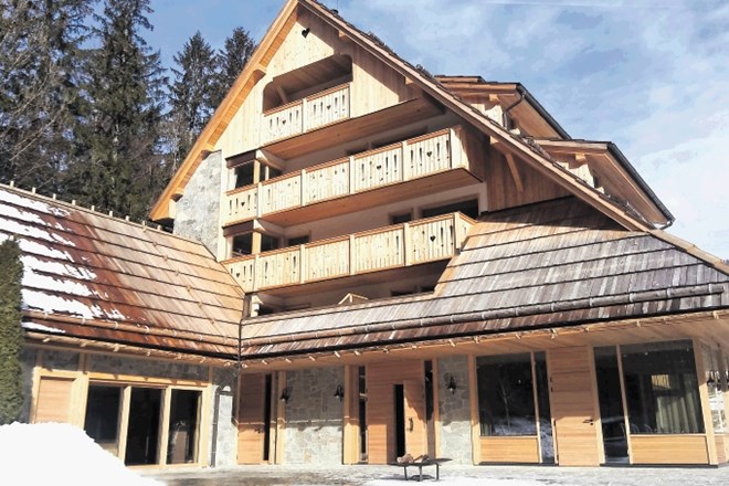 Postojnski podjetnik Marjan Batagelj je v prenovo vile Planinka vložil 3,5 milijona evrov.