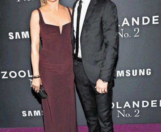 Na zabavi Jennifer Aniston so bili skoraj vsi razen njenega zadnjega moža Justina Therouxa.