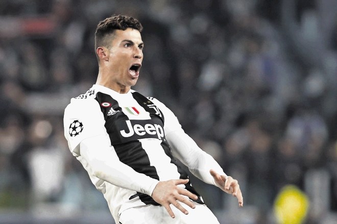 Cristiano Ronaldo je tretji zadetek proslavil na enak način, kot je drugega Atletica na prvi tekmi v Madridu trener španskega...