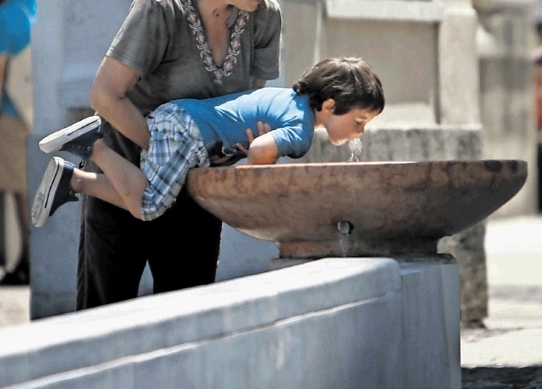 22. marec, svetovni dan voda: Vode ne smemo pustiti ob strani!