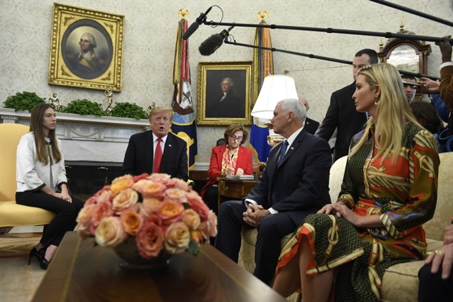 #foto Trump sprejel Guaidojevo ženo