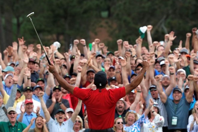 #foto Tiger Woods je znova oblekel zeleni jopič, čestitke dežujejo
