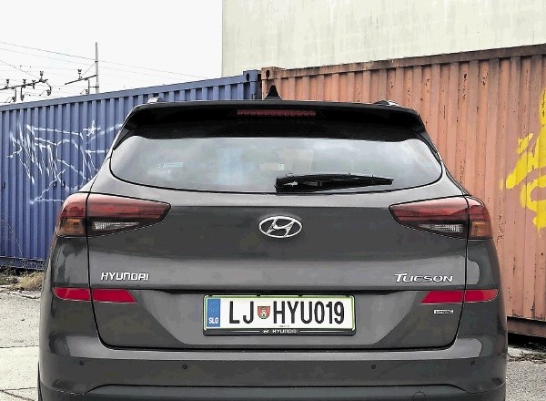 Hyundai santa fe in hyundai tucson: več v teoriji je več tudi v praksi