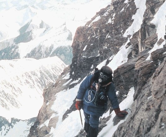 Cilj je bil eden, zmagovalcev pa 25, po 40 letih od prvega vzpona na Everest pravijo člani odprave.