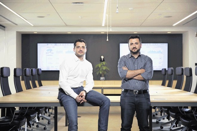 Ustanovitelja podjetja Service Titan Ara Mahdessian in Vahe Kuzoyan sta s programsko opremo na začetku želela le pomagati...