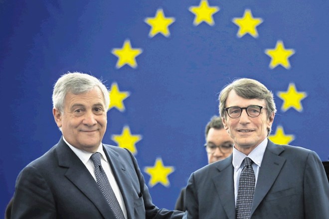 Konservativca Antonia Tajanija (na fotografiji levo) je na čelu evropskega parlamenta zamenjal rojak in socialdemokrat David...