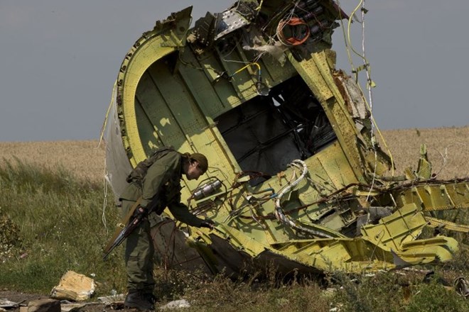 Ob peti obletnici sestrelitve potniškega letala nad vzhodno Ukrajino pozivi k pravici