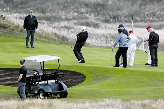 Donald Trump je svoje golfsko letovišče Turnberry na Škotskem med predsednikovanjem obiskal že najmanj dvakrat – vsakič, ko...