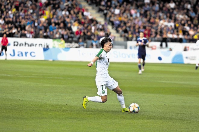 Nogometaš Olimpije Stefan Savić je na gostovanju pri Malatyasporu dosegel izjemno pomemben gol za izenačenje na 2:2, s...