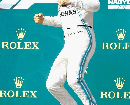 Lewis Hamilton je na Madžarskem serijski zmagovalec.