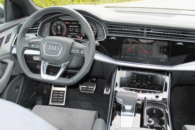 Audi Q8 in audi e-tron: Zgodba o stresu in položaju planetov