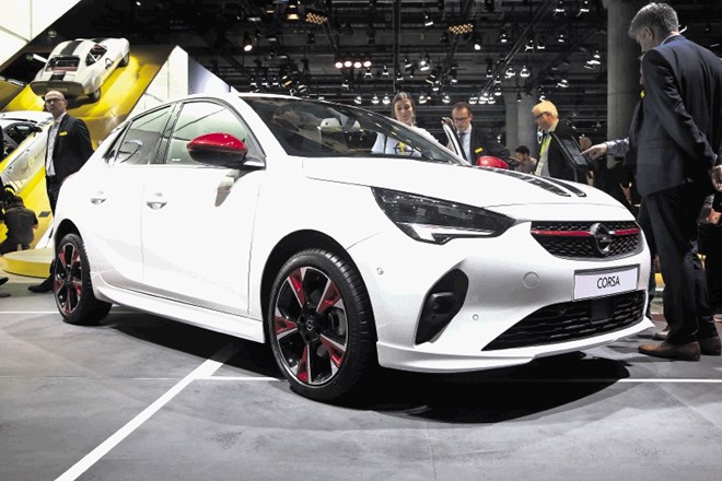 Opel corsa – šesta generacija bo na voljo tudi v povsem električni različici.