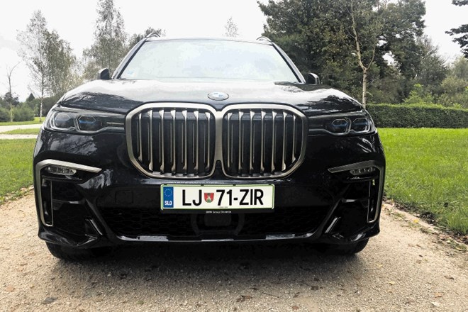 BMW X7 in BMW serija 7: Masaža vklopljena znova in znova