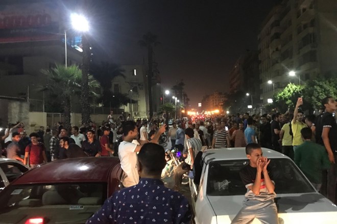 V protestih v Egiptu več aretiranih