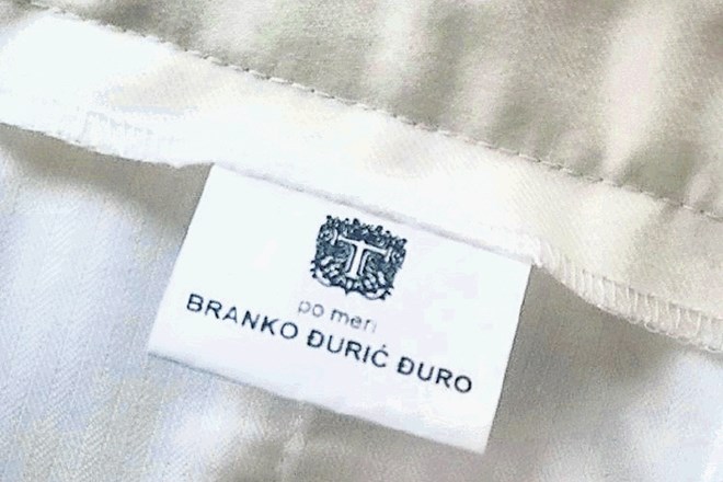 Medtem ko Tanja Ribič na instagramu v kopalkah uživa v  zadnjih vzdihljajih toplega letnega časa, se njen soprog Branko Đurić...