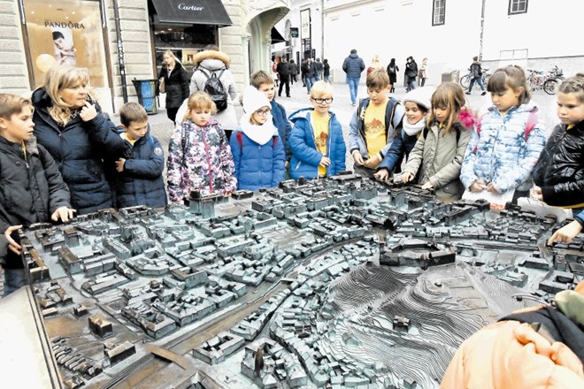 Arhitekturni sprehod po Ljubljani za otroke
