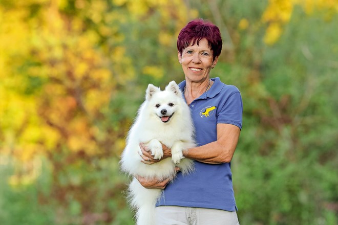 Predsednica prostovoljnega društva Slavica Mrkun s svojo psičko Divo Blaž Košak - Blayo