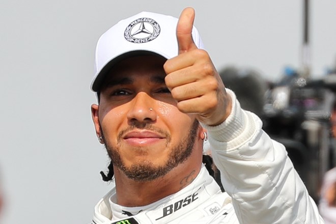 Lewis Hamilton je v tej sezoni formule 1 preprosto najboljši.