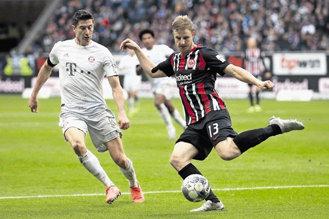 Eintracht je proti klubu Bayern München dosegel najvišjo zmago po letu 1980. Tudi takrat je bil boljši s 5:1.