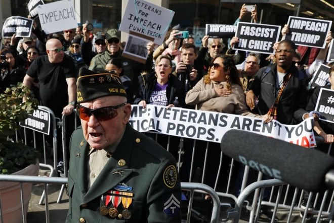 Trump odprl newyorško praznično parado na dan veteranov