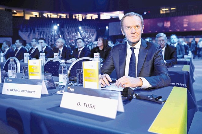 Donald Tusk je bil na kongresu EPP izvoljen za šestega predsednika stranke. Po šestih letih je na čelu največje evropske...