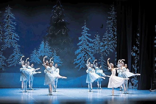 Za fenomen predstave Hrestač – Božična zgodba sta po mnenju Petra Đorčevskega, umetniškega vodje baleta po pooblastilu,...