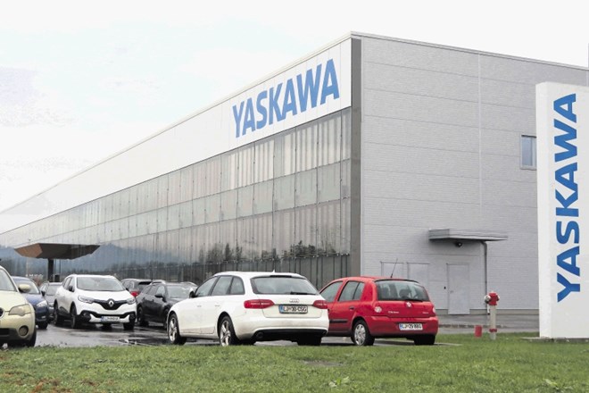 Podjetje Yaskawa v Kočevju trenutno zaposluje 70 ljudi, do konca 2022 naj bi jih okoli 150. Približno toliko delovnih mest se...