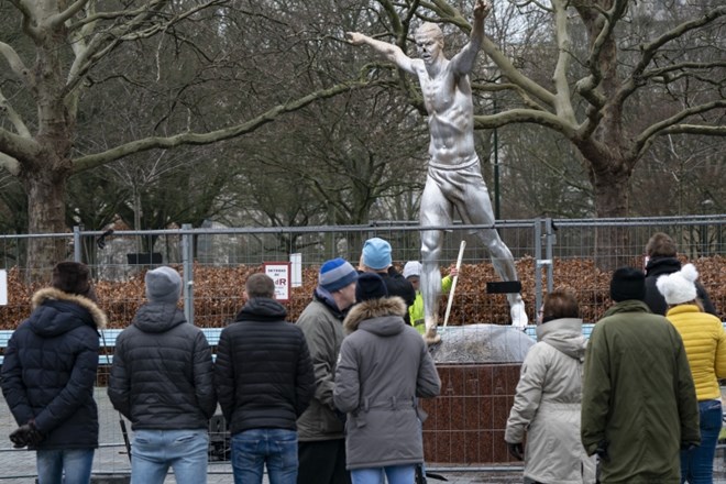 Vandali znova nad Ibrahimovićev kip