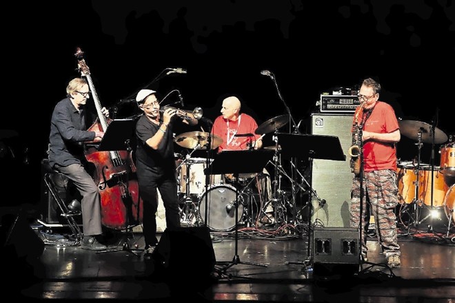 Jubilejni 60. jazz festival Ljubljana je bil v znamenju newyorške scene nove in improvizirane glasbe, v ikonskem duhu Johna...