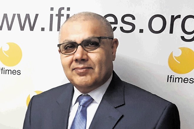 Bahtijar Aljaf, analitik pri Ifimesu