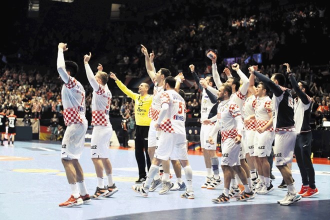 Hrvati so se takole veselili zmage proti Nemčiji in uvrstitve v polfinale.