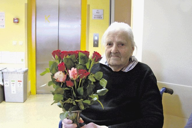 Andreana Družina - Olga kot partizanka in danes kot stoletnica