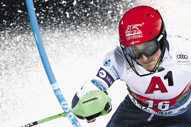 Na šestih januarskih slalomih je Štefan Hadalin dosegel naslednje uvrstitve: v Zagrebu je bil 16., v Madonni di Campiglio...