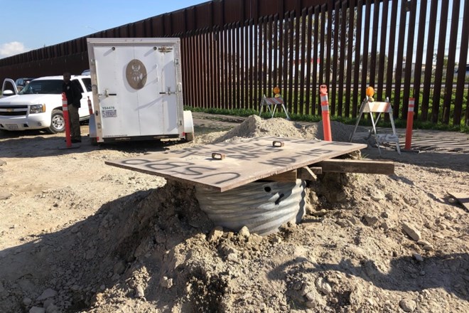 #foto V ZDA na meji z Mehiko odkrili najdaljši tihotapski predor