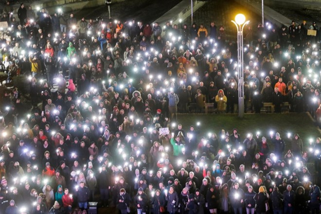 #foto Na Slovaškem množični shodi ob obletnici umora novinarja Kuciaka