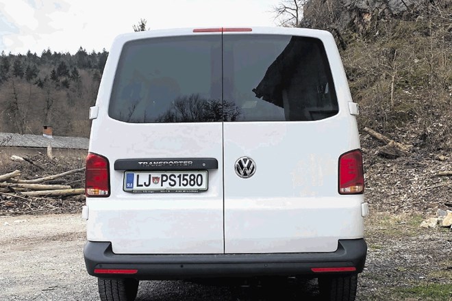 VW transporter T6.1 kombi DMR: Nevsakdanja legenda