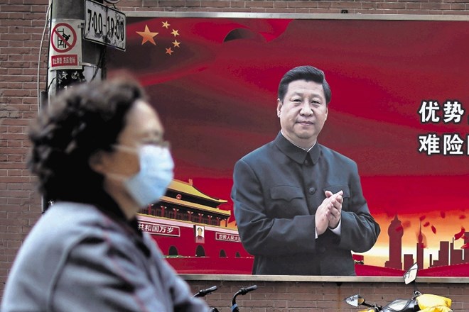 Ob ameriškem izpostavljanju kitajske odgovornosti za virusno pandemijo lahko odnosi s Xi Jinpingom vplivajo na jesenske...