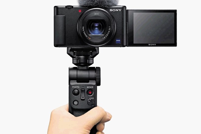 Kamera zv-1 na brezžičnem ročnem držalu gp-vpt2bt