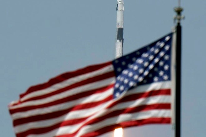 #foto #video Ameriška astronavta uspešno poletela proti Mednarodni vesoljski postaji