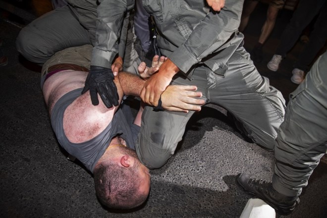 #foto V Izraelu na protestih proti Netanjahuju več deset aretiranih