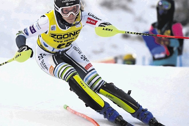 Primorka Ana Bucik je na dveh slalomih v Leviju dosegla dve 16. mesti.