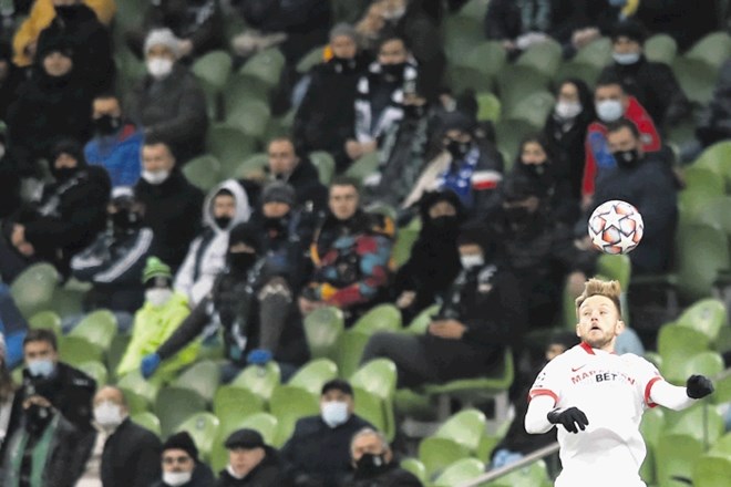 Ivan Rakitić je včeraj za Sevillo zabil atraktiven gol.